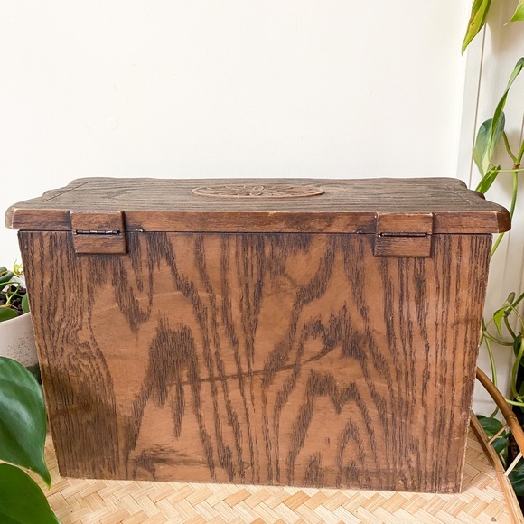 SOLD Vintage 70s Recipe Box - Picture 4 of 6